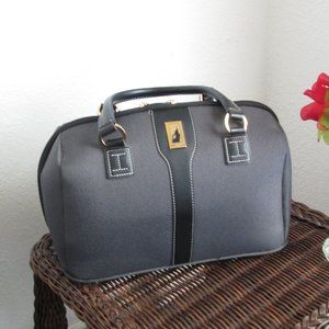 London Fog Oxford Carry On Bag Style 7000